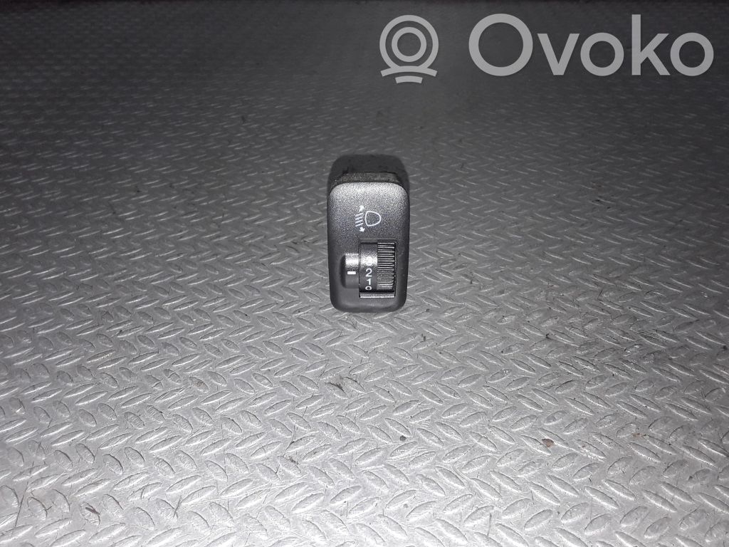 Headlight level height control switch   M20010HJSS5A