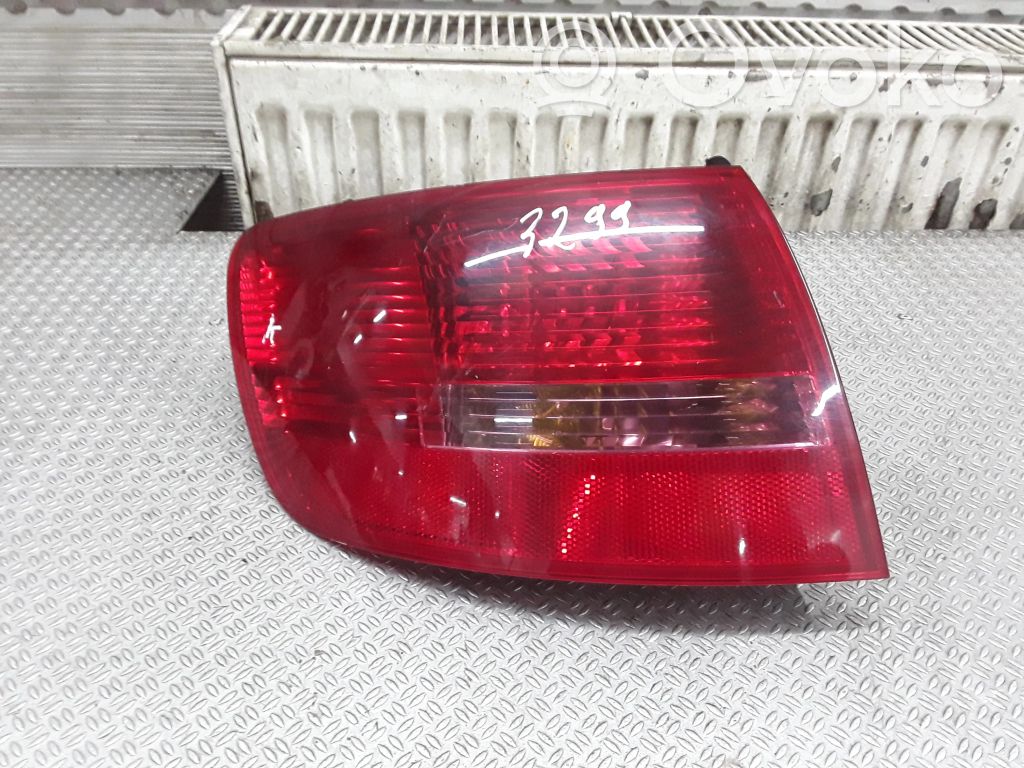 Rear/tail lights