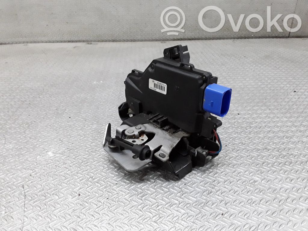 Etuoven lukko   4E2837016