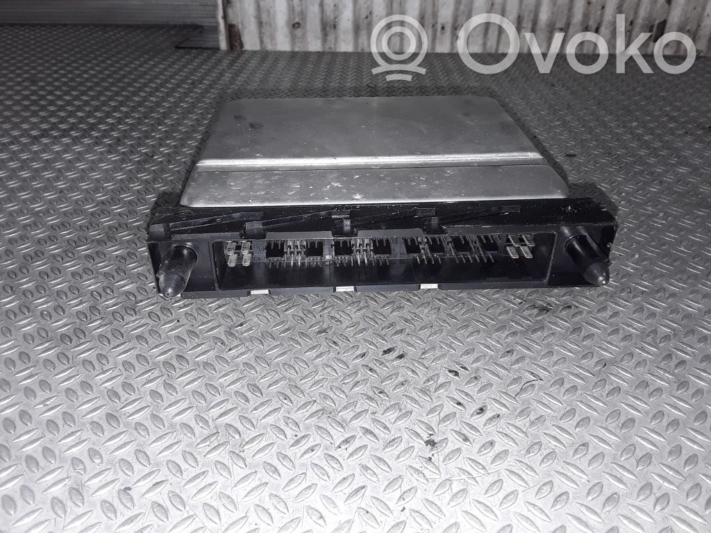 Moottorin ohjainlaite/moduuli   08677708A,0281010319