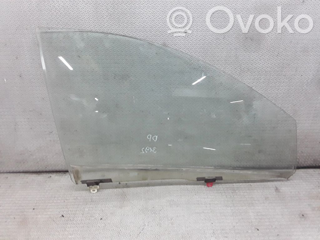 Toyota Yaris Szyba drzwi przednich 