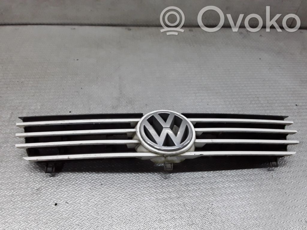Volkswagen Polo III 6N 6N2 6NF Grilă radiator față 