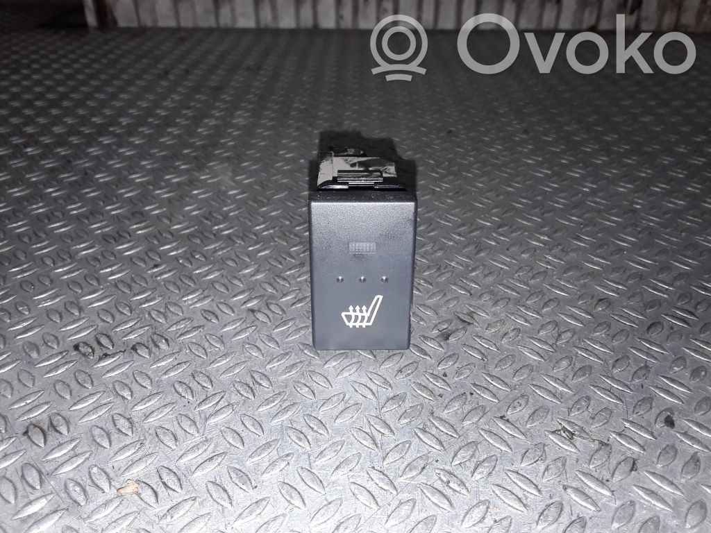 Mazda 3 I Interruptor de calefacción del asiento 