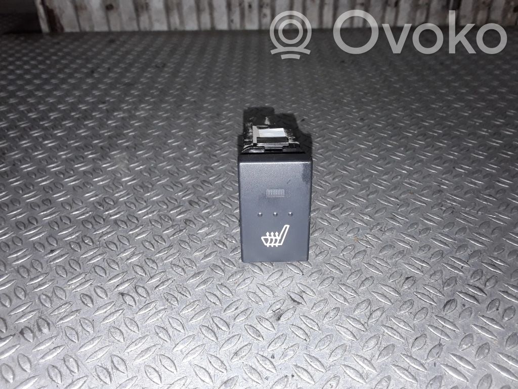 Seat heating switch   03750320