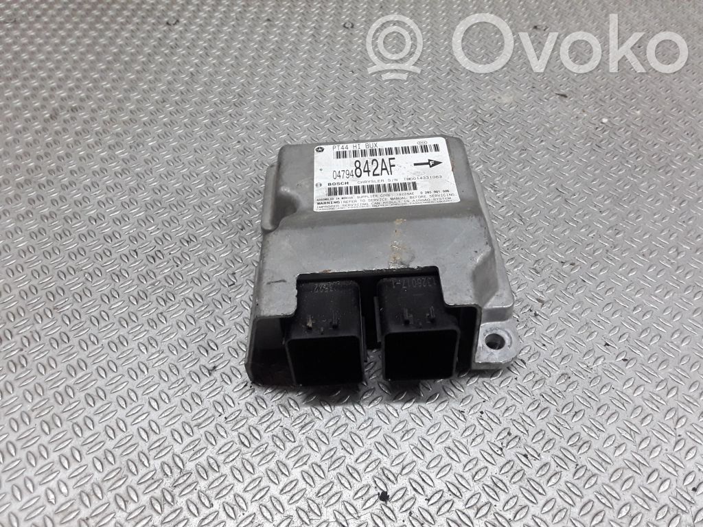 Turvatyynyn ohjainlaite/moduuli   04794842AF