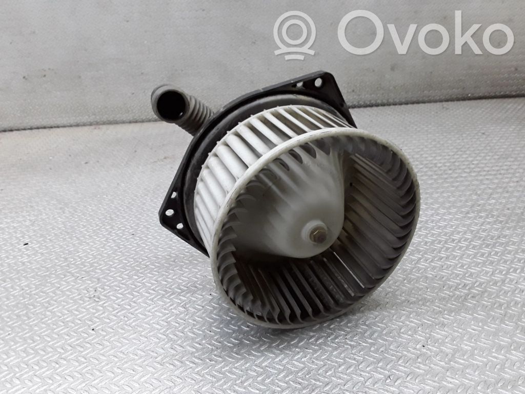 Mazā radiatora ventilators