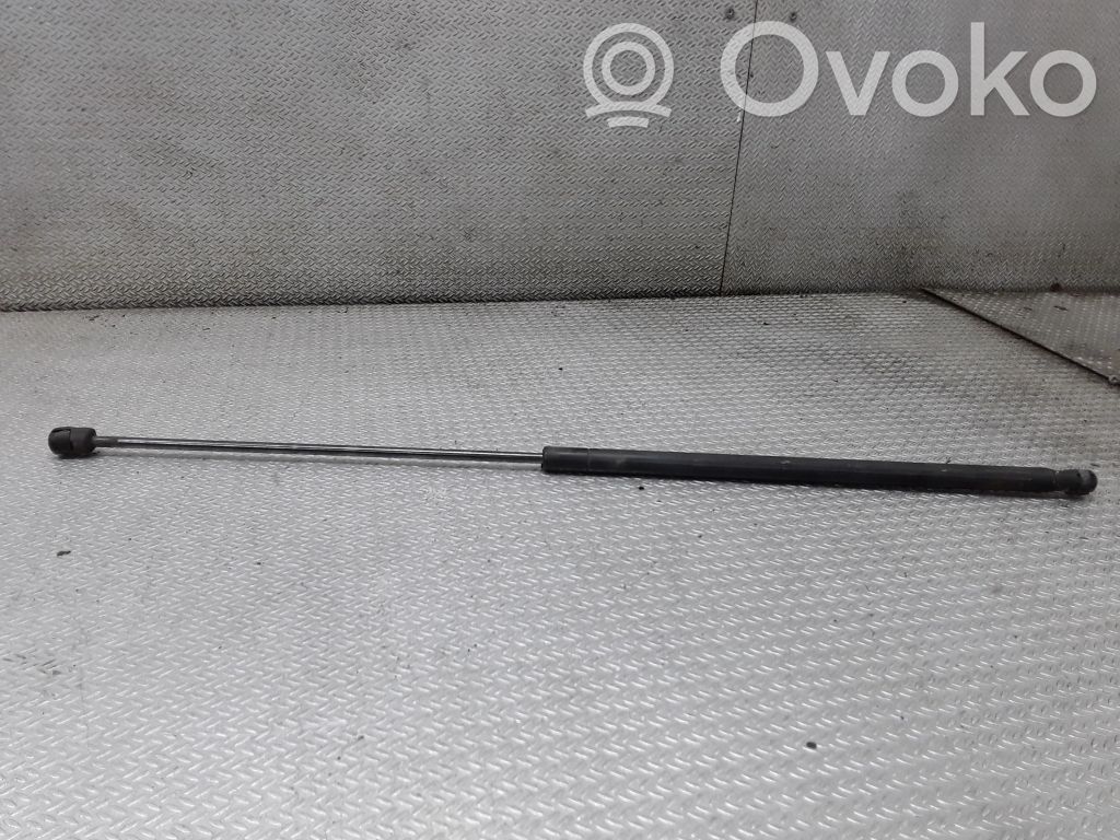 Volvo V50 Dzinēja pārsega amortizators 
