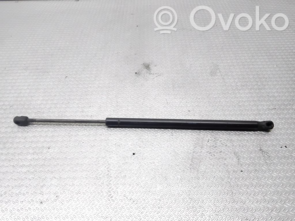 Toyota Corolla Verso AR10 Tailgate/trunk strut/damper 