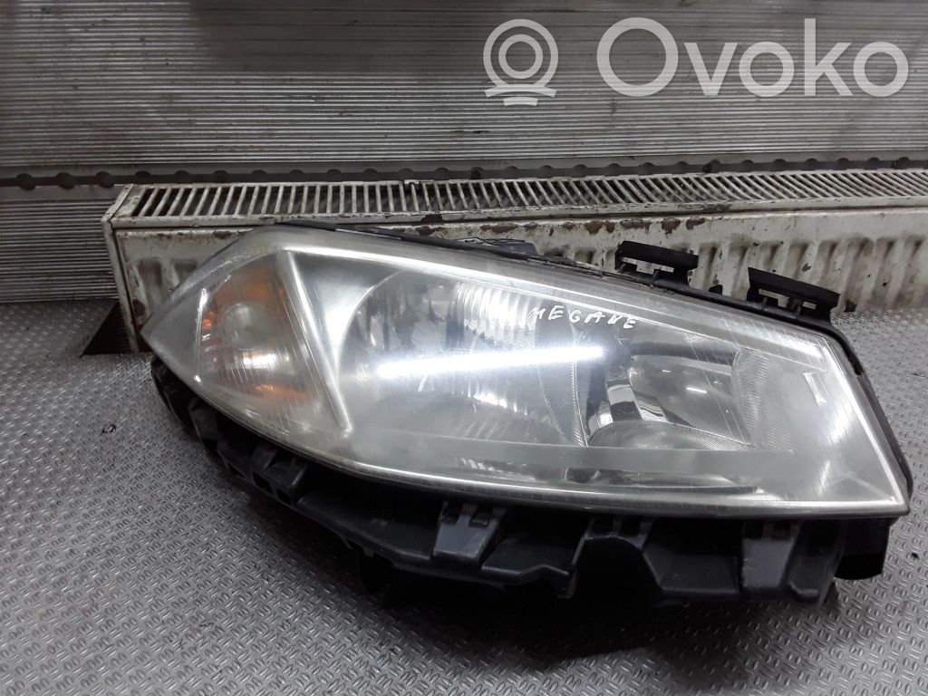 Renault Megane II Scheinwerfer 