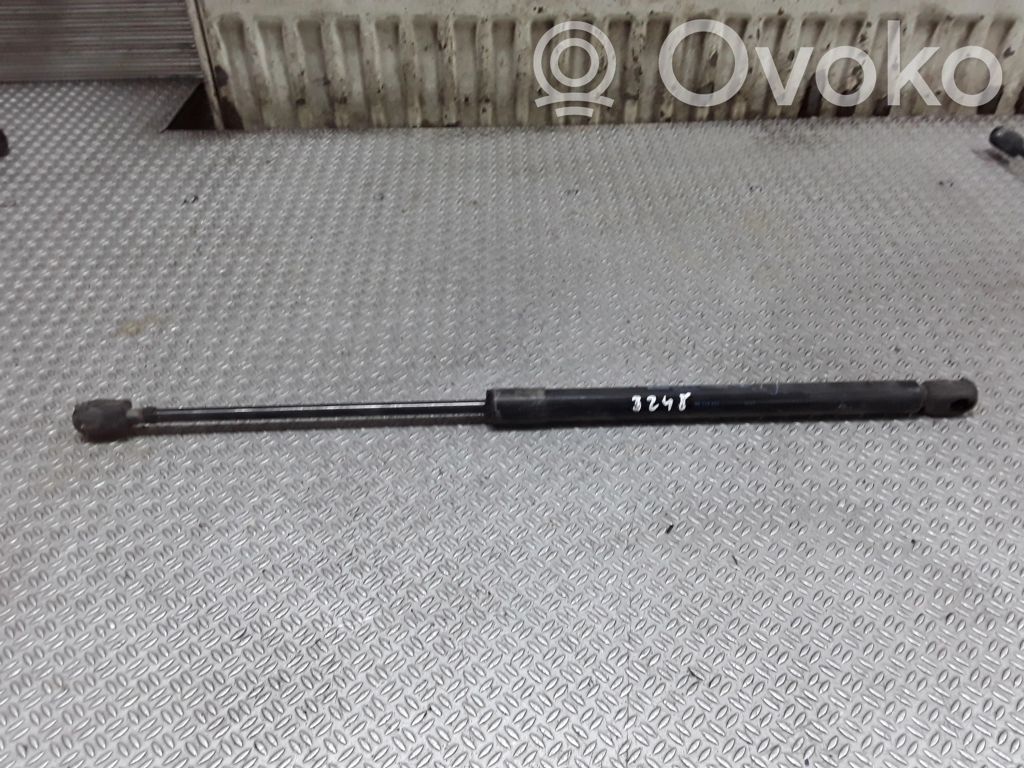 Opel Corsa C Tailgate/trunk strut/damper 