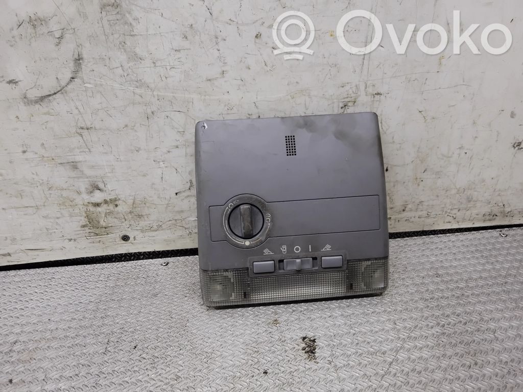 Audi A8 S8 D2 4D Etuistuimen valo 