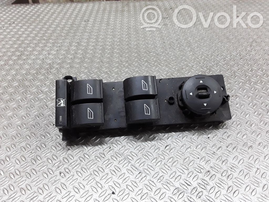 Ford Focus C-MAX Electric window control switch 
