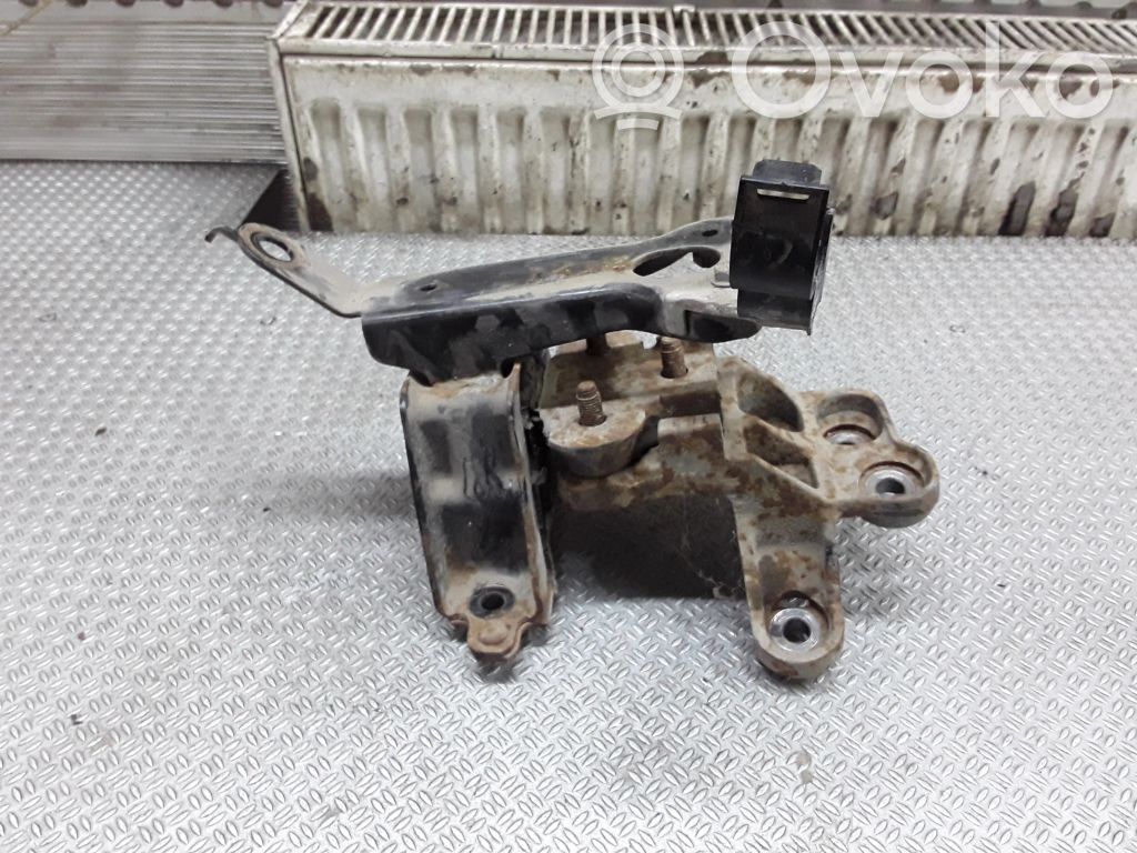 Gearbox mount