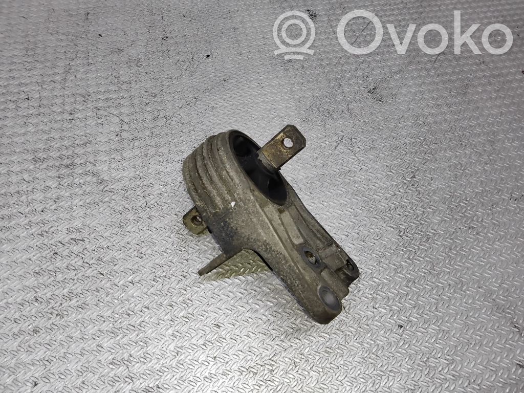 Dzinēja spilvens   326A56D
