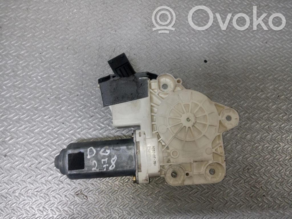 Opel Signum Moteur de lève-vitre de porte arrière 