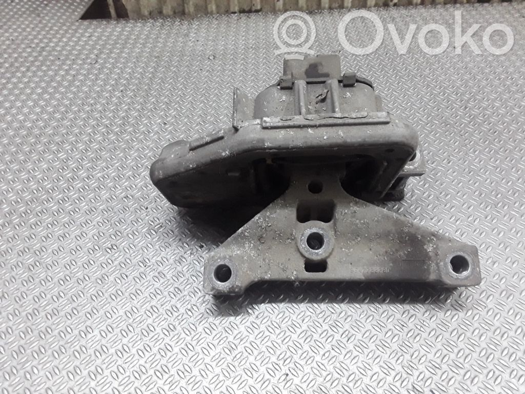 Citroen C3 Engine mount bracket 