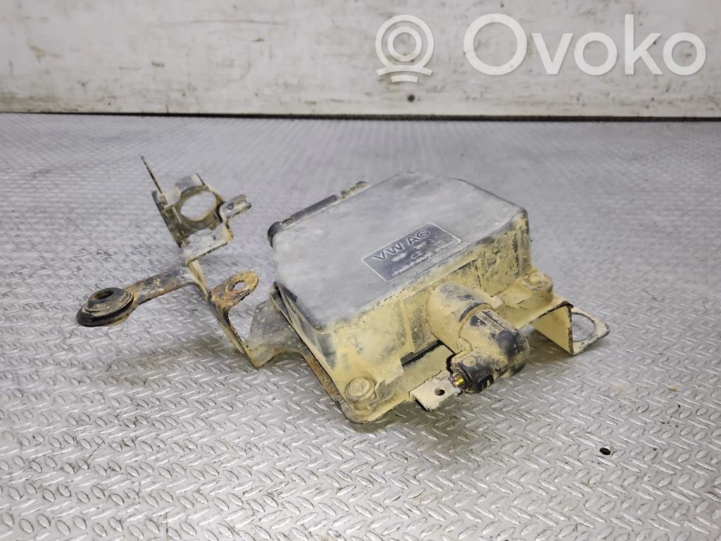 Volkswagen Touran I Zawór podciśnienia / Elektrozawór turbiny 