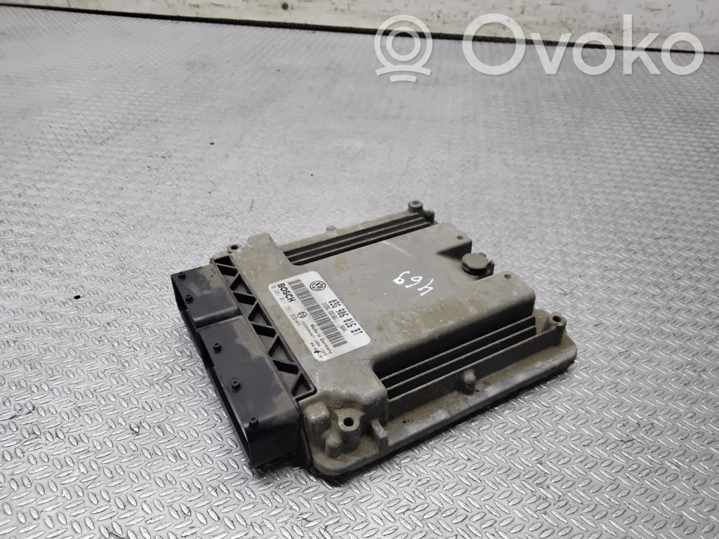 Centralina/modulo del motore   03G906016BT,0281011761