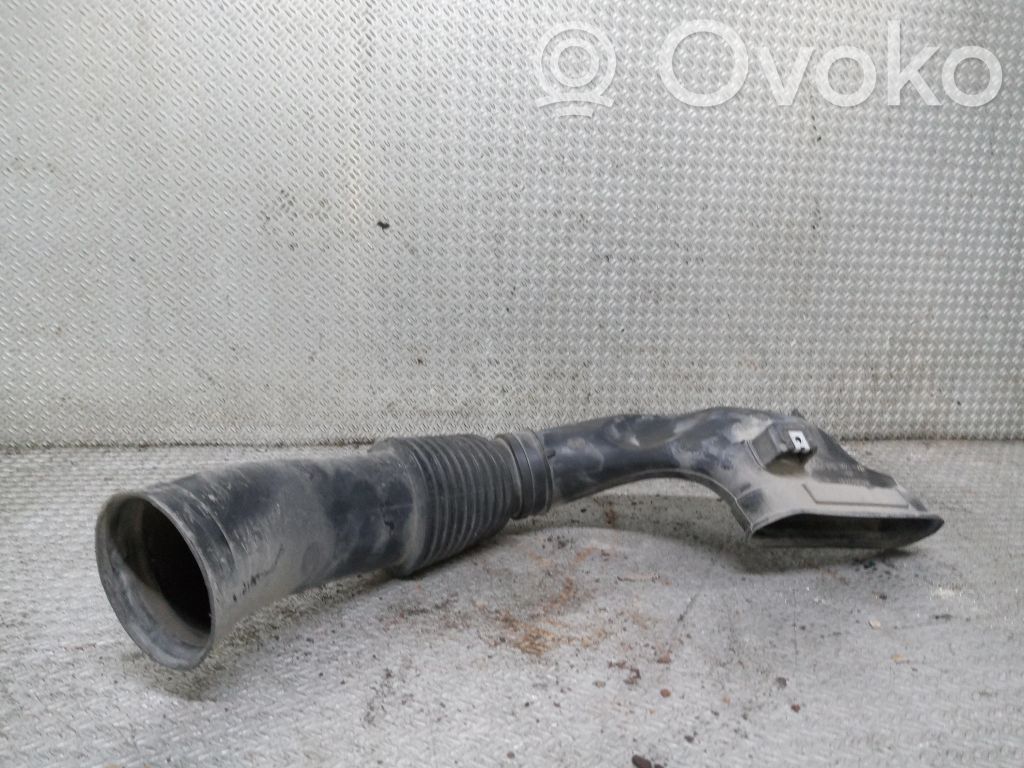 Opel Corsa D Oro paėmimo kanalo detalė (-ės) 