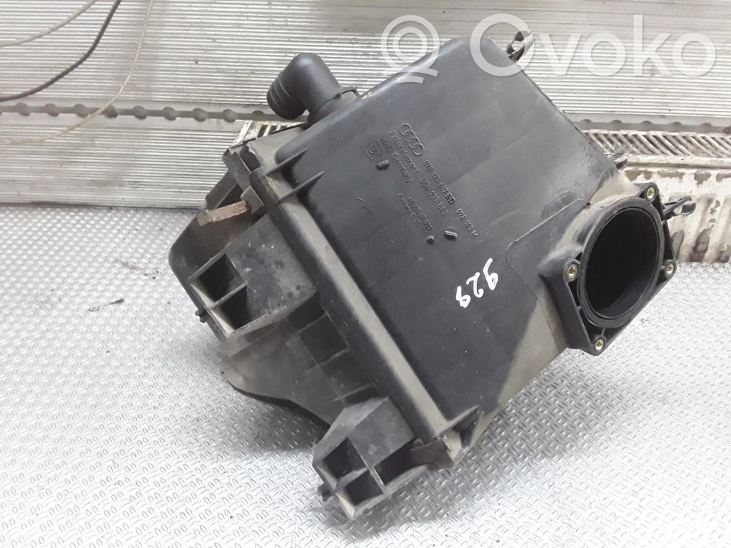 Audi A6 S6 C5 4B Luftfilterkasten 