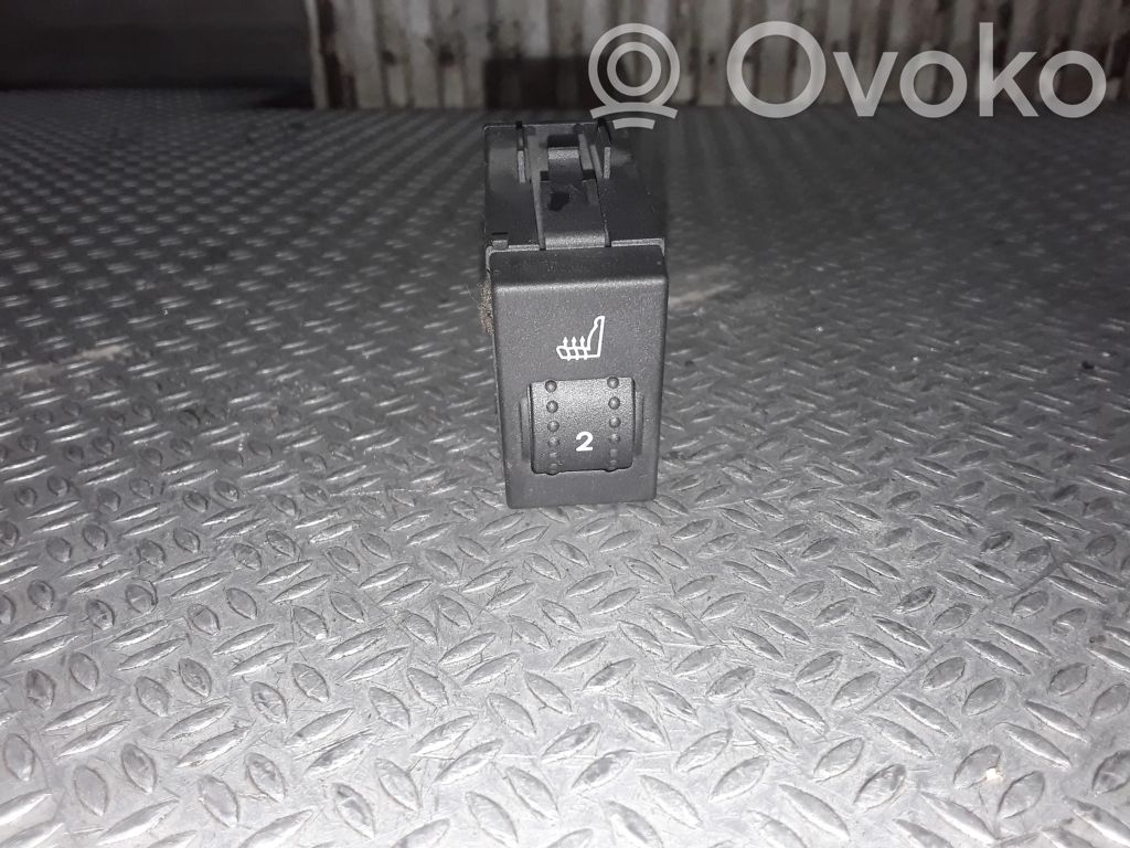 Ford Focus C-MAX Seat heating switch 