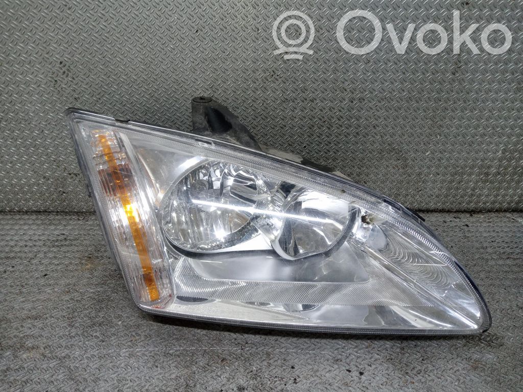 Ford Focus Headlight/headlamp 