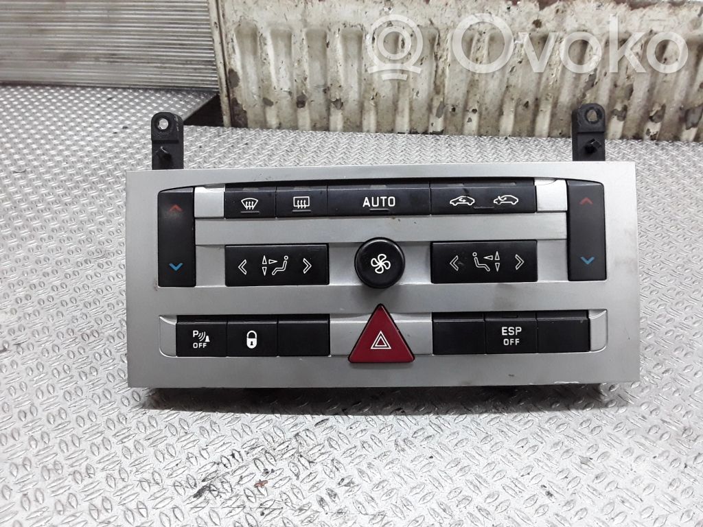 Climate control unit   96573322YP