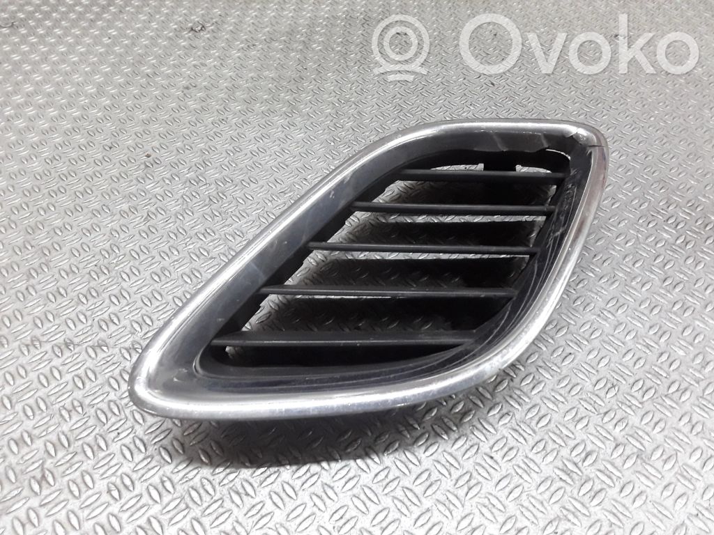 Saab 9-5 Front bumper upper radiator grill 