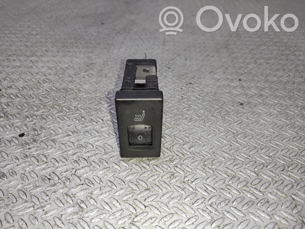 Interrupteur de siège chauffant   3B0963564C
