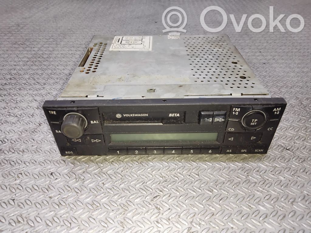Volkswagen PASSAT B5.5 Panel / Radioodtwarzacz CD/DVD/GPS 