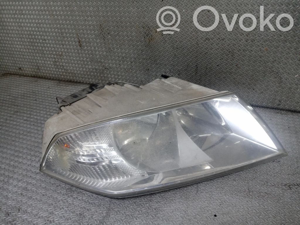 Skoda Octavia Mk2 (1Z) Scheinwerfer 