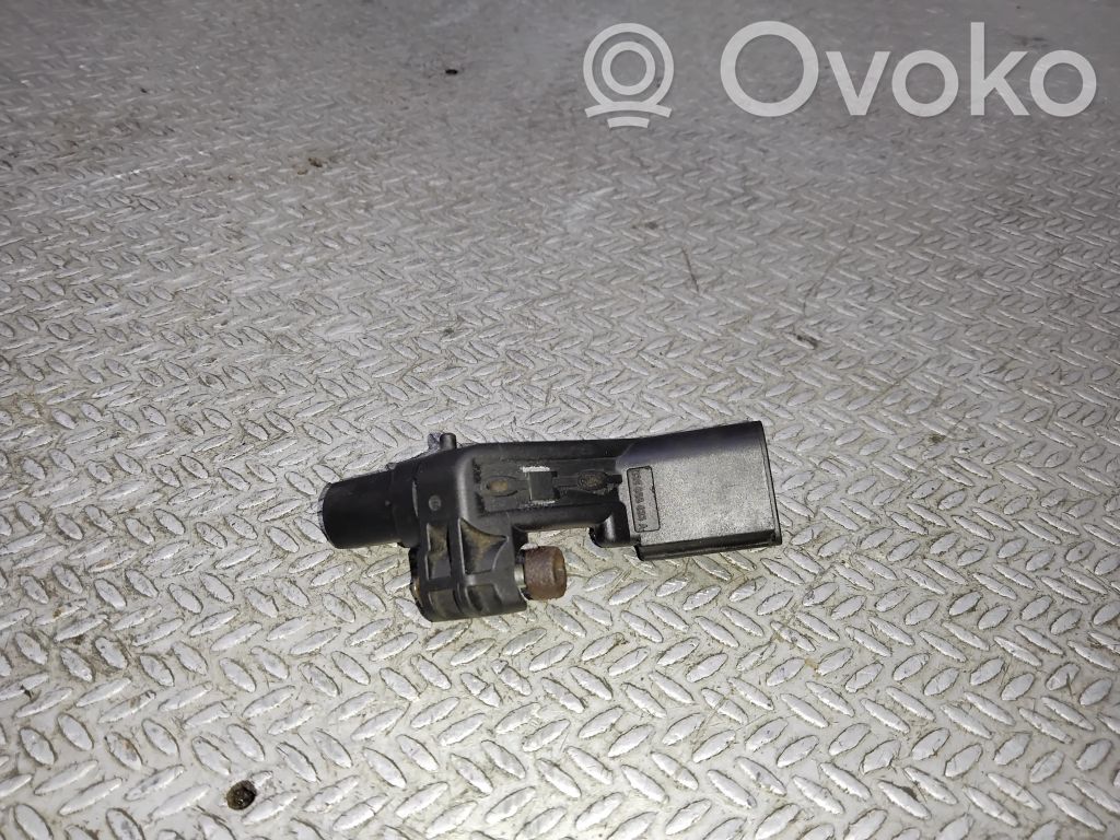 Kampiakselin asentoanturi   036906433A