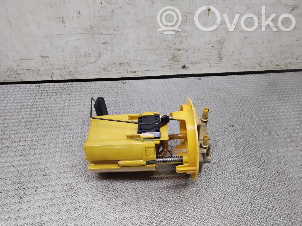 Peugeot 207 Bomba interna de combustible 