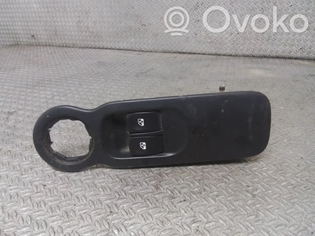 Renault Modus Electric window control switch 