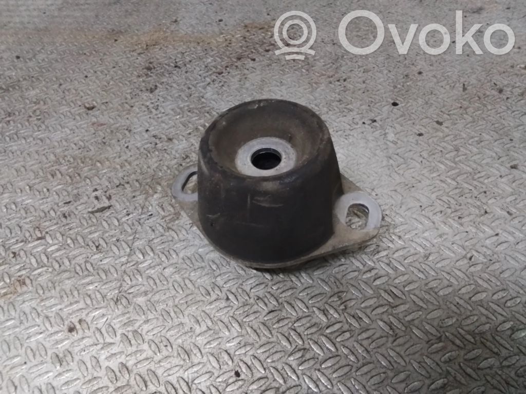 Citroen C4 I Gearbox mount 