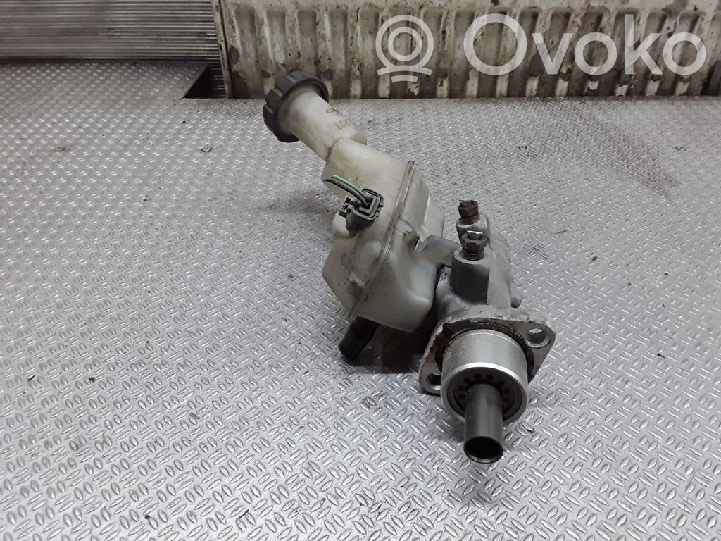 Nissan Note (E11) Galvenais bremžu cilindrs 