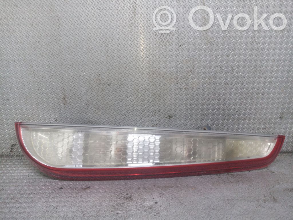 Rear/tail lights   8M5113404