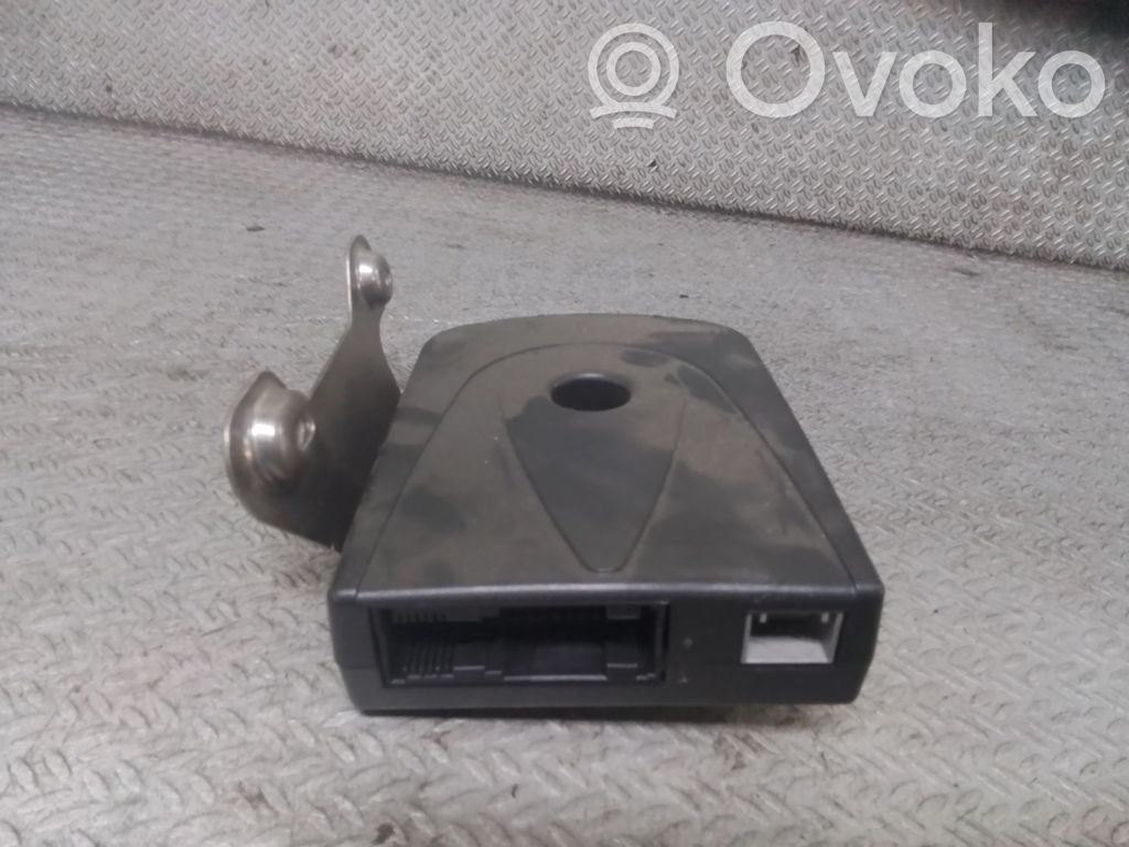 Bluetooth control unit module   8M5T19G488BM