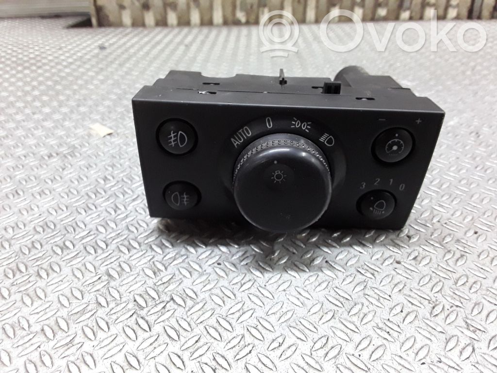 Opel Vectra C Light switch 