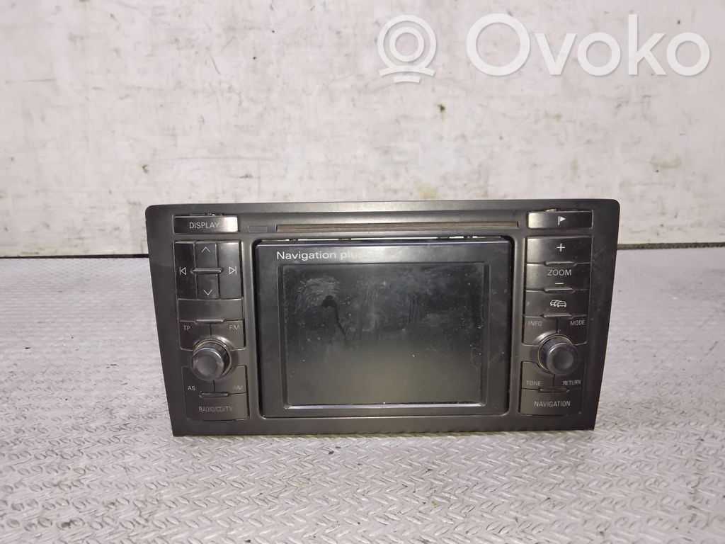 Audi A8 S8 D2 4D Unité principale radio / CD / DVD / GPS 