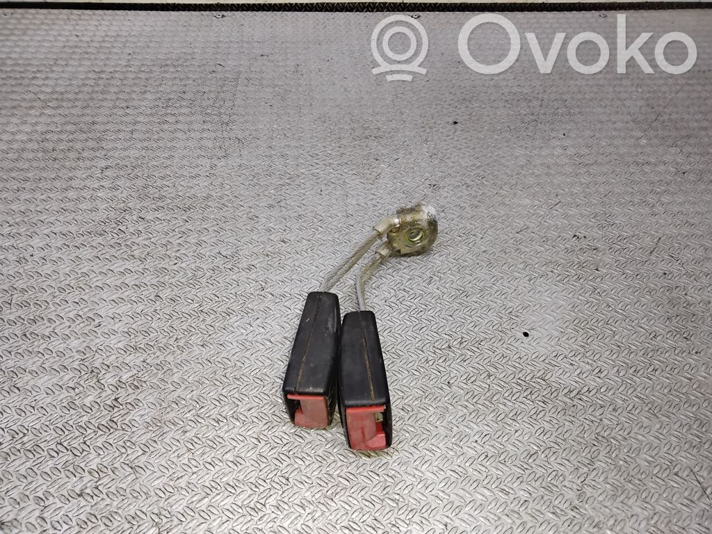 Audi A8 S8 D2 4D Gurtschloss hinten 