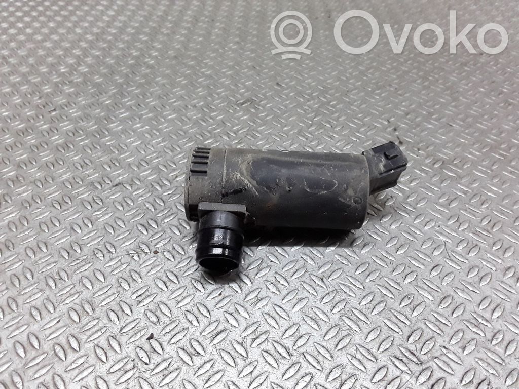 Lincoln LS Windscreen/windshield washer pump 