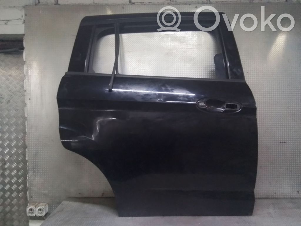 Side sliding door