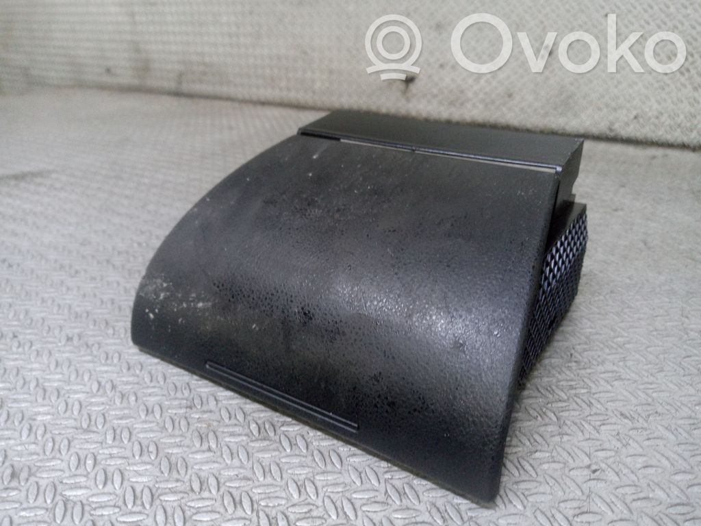 Audi A2 Peleninė (priekyje) 