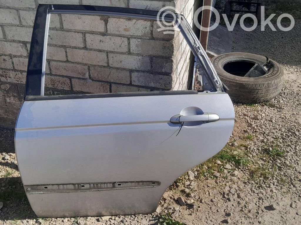 Rear door