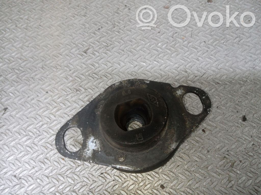 Renault Thalia II Dzinēja spilvens 