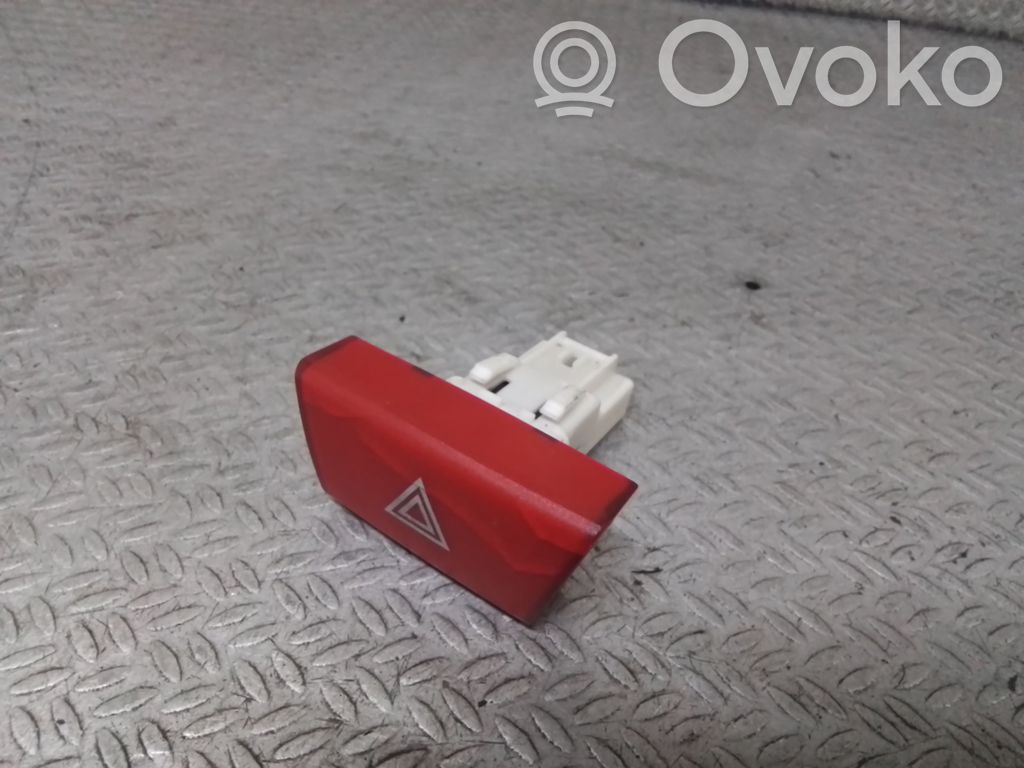 Citroen C1 Przycisk świateł awaryjnych 