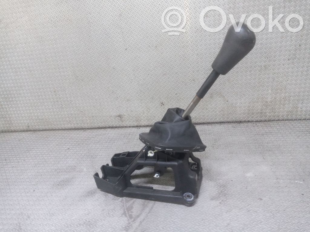 Gear shifter/selector   335300H010