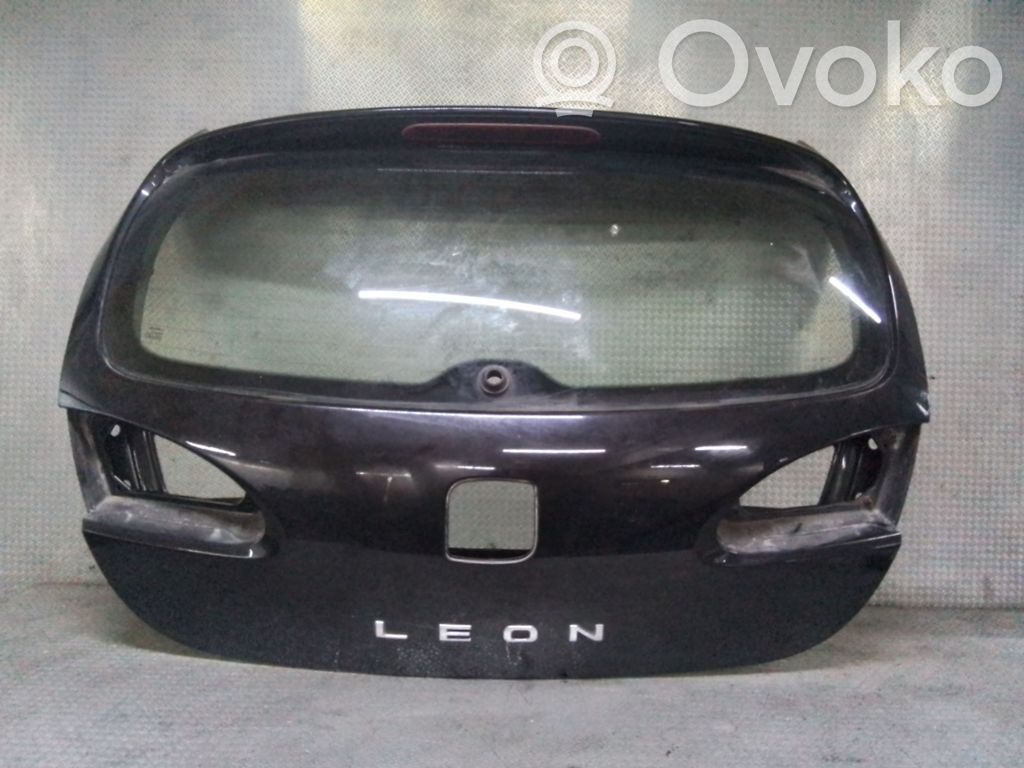 Tailgate/trunk/boot lid