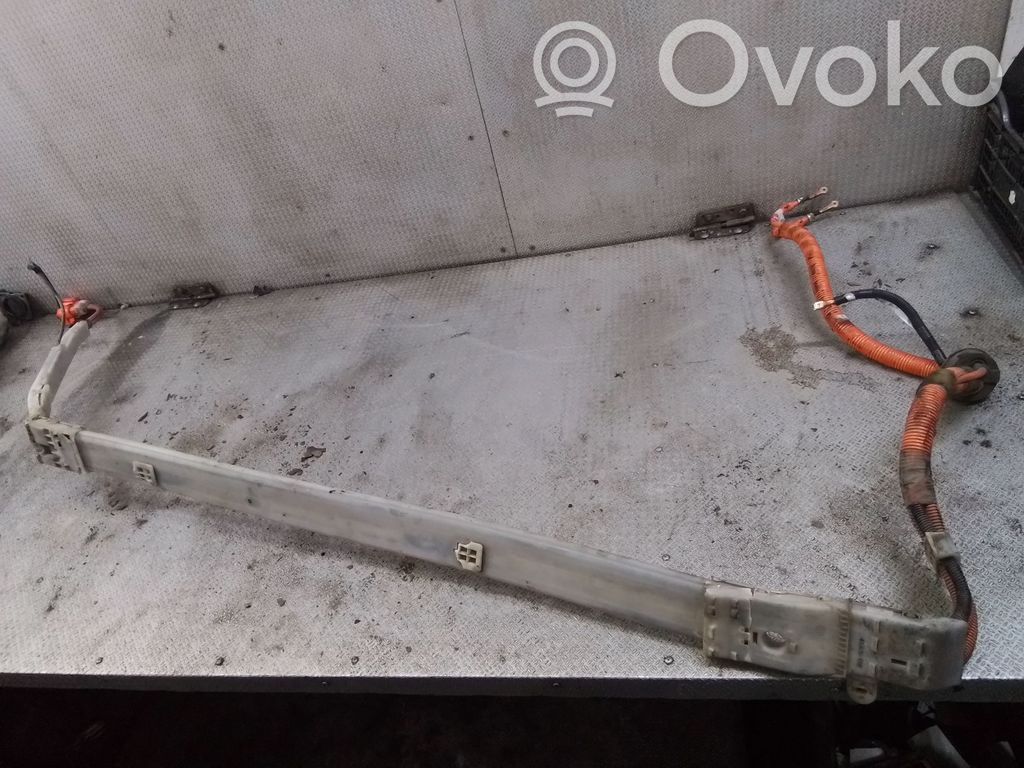 Otros cableados   8216447060A,4565OW